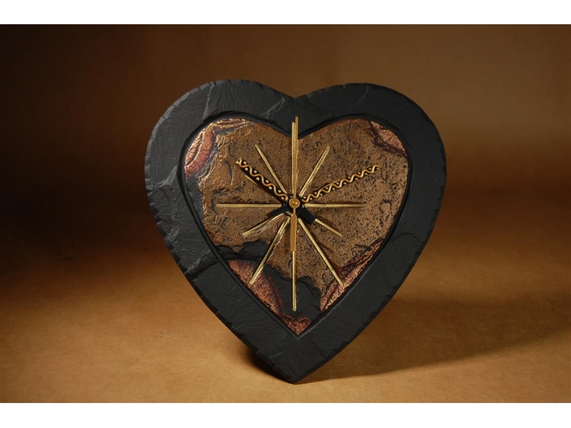 heart shaped slate clock