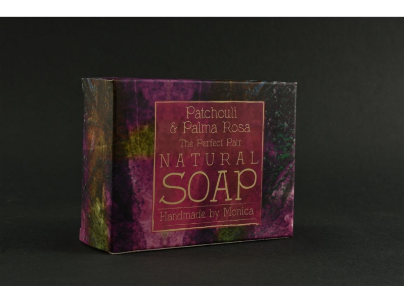 palm-free-natural-soap-patchouli-and-palma-rosa-3