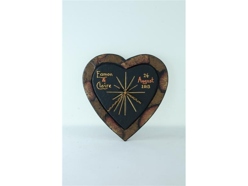 Wedding gift slate heart-shaped clock.