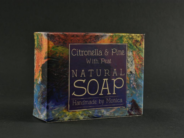 palm-free-natual-soap-citronella-and-pine-with-peat